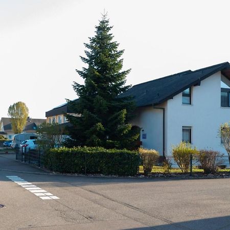 Ferienwohnung Angelika Degerfelden Luaran gambar